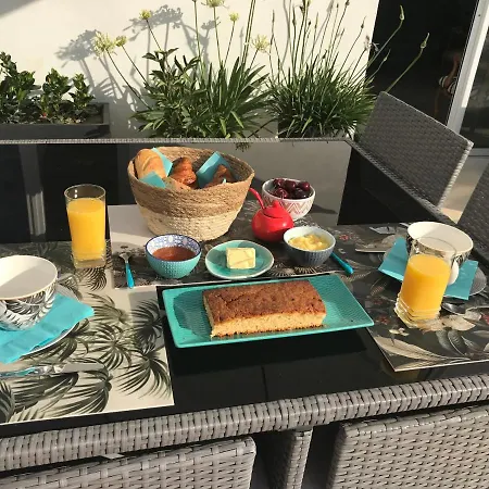 Couette-café Kairos 3*