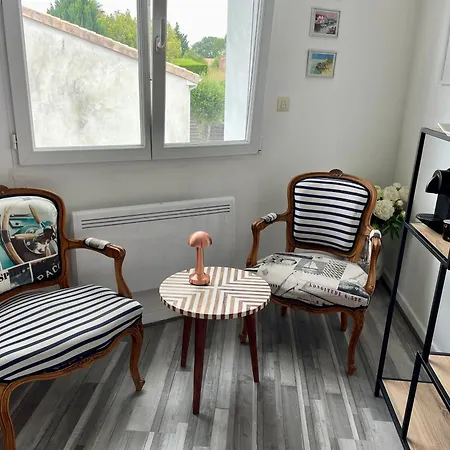 Kairos 住宿加早餐酒店 Saint-Sulpice-de-Royan